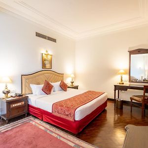 Executive Suite on Food Beverages